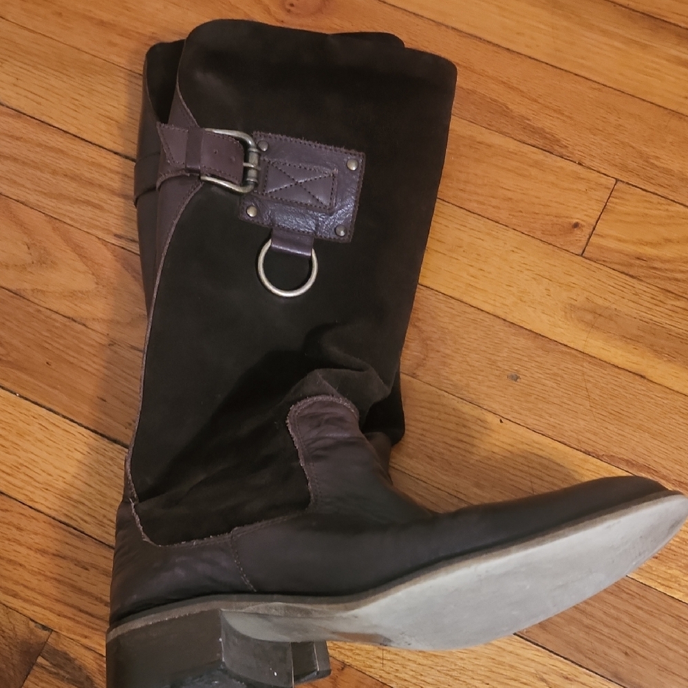 Black Ankle Boots with Buckle and Rounded Toe